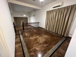 Eng Kong Drive (D21), Terrace #562633021